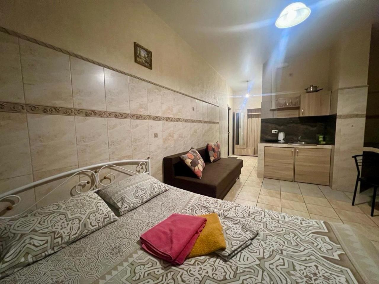 Studio Apartment Metro Pechersk Київ Екстер'єр фото