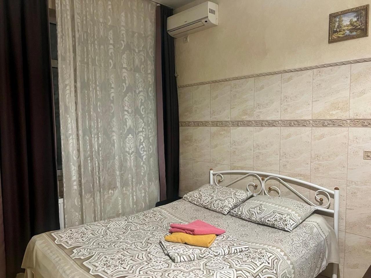 Studio Apartment Metro Pechersk Київ Екстер'єр фото